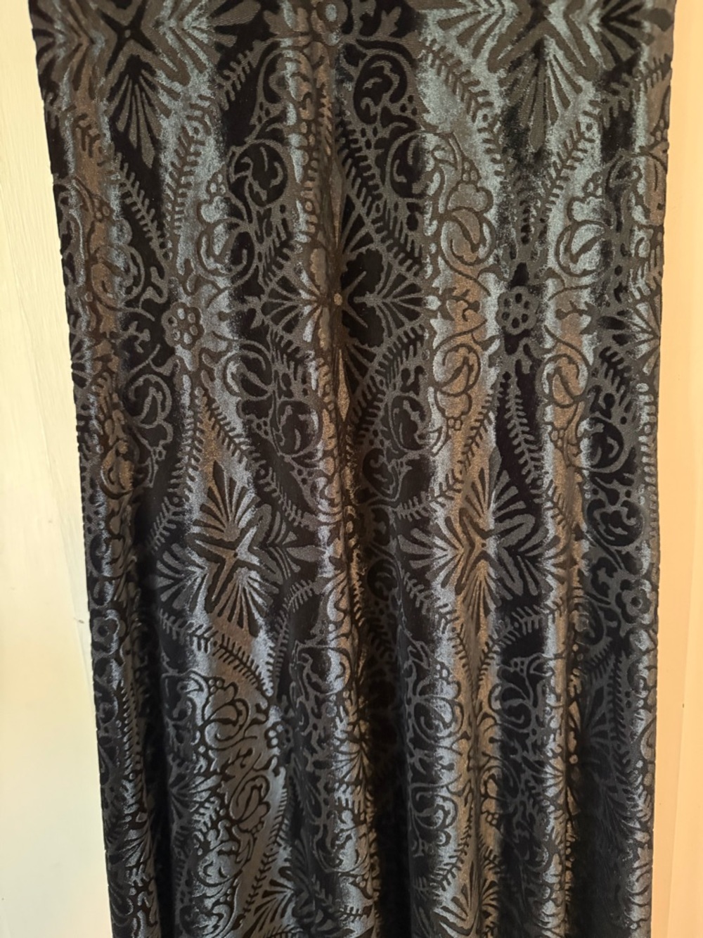 BlackMilk Burned Velvet Maxi Dress - Picture 6 of 10